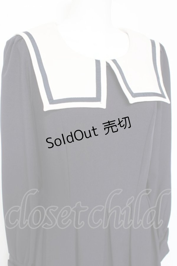 画像4: Innocent World White / スクエアーカラーワンピース  ネイビー Y-26-01-31-125-IW-OP-SZ-ZY (4)