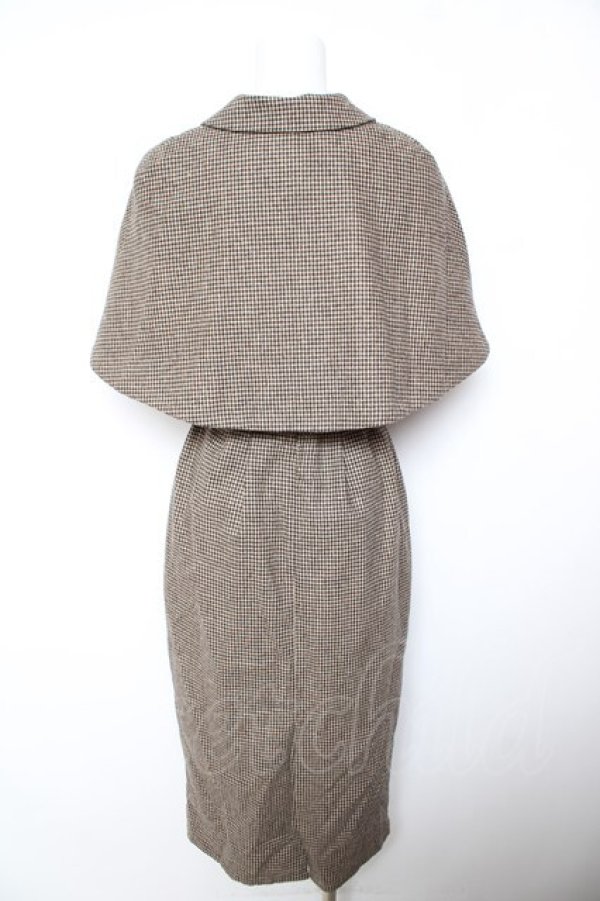 画像2: an another angelus / ケープ付きチェックタイトワンピース  ブラウン Y-26-02-01-059-CA-OP-SZ-ZY (2)