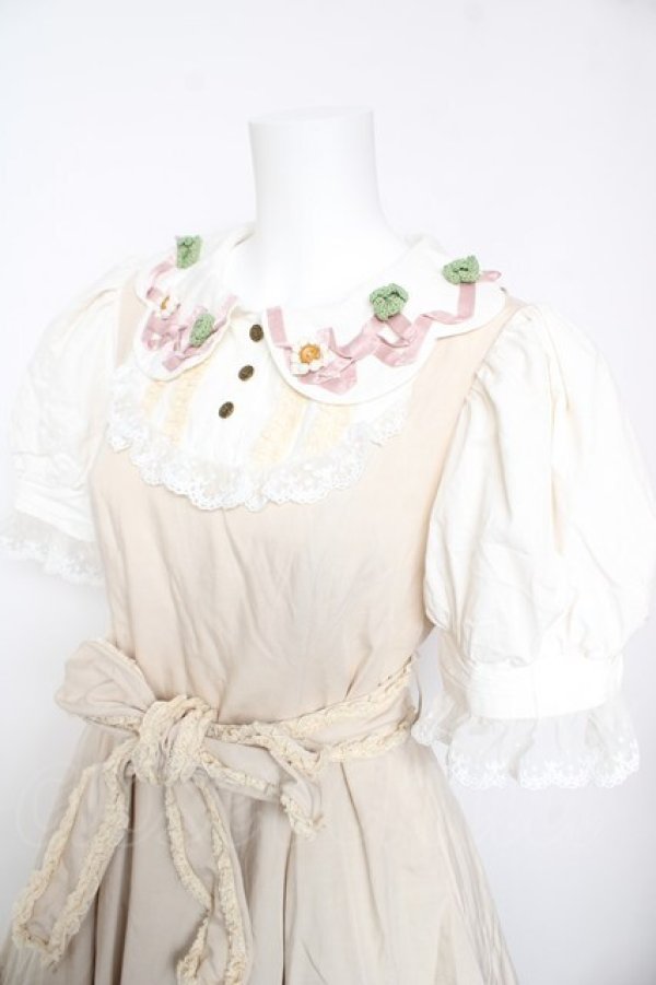 画像3: Hoshibako Works / 四つ葉のクローバーワンピース M ベージュ Y-26-02-01-086-LO-OP-SZ-ZY (3)