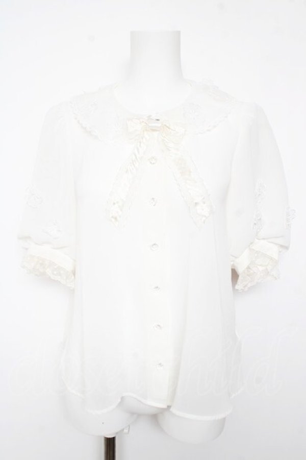 画像1: Angelic Pretty / Sweet Flowerブラウス  白 Y-26-02-01-031-AP-BL-SZ-ZY (1)