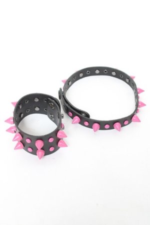 画像: ALGONQUINS / スタッズチョーカー&ブレスレット  黒×ピンク Y-26-02-04-015-AL-AC-SZ-ZY