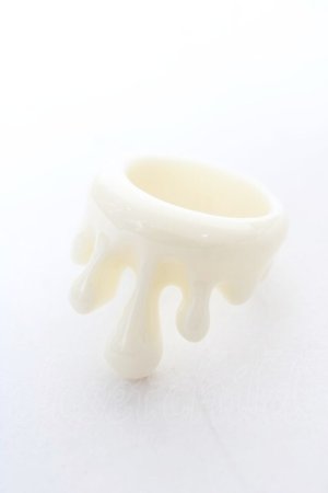 画像: Q-pot. / メルトリング  ホワイト Y-26-02-05-006-QP-AC-SZ-ZY