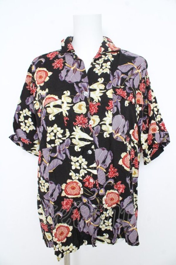 画像1: PINK HOUSE / フラワー柄半袖ブラウス  黒 Y-26-02-09-088-LO-BL-SZ-ZY (1)