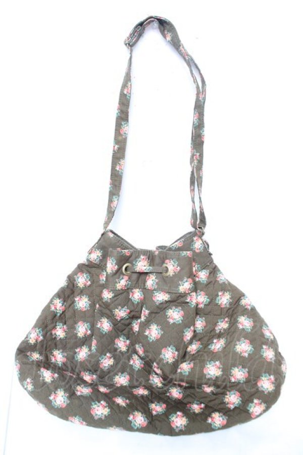 画像2: PINK HOUSE / ブーケ柄キルティング巾着バッグ  カーキ Y-26-02-09-040-LO-BG-SZ-ZY (2)