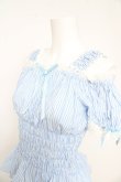 画像3: Angelic Pretty / Lovelyオフショルダーブラウス(ストライプ)  サックス Y-26-02-11-051-AP-BL-AS-ZY (3)