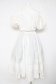 画像2: INGEBORG / ベルト付ロングフレアワンピース  白 Y-26-02-11-058-LO-OP-SZ-ZY (2)