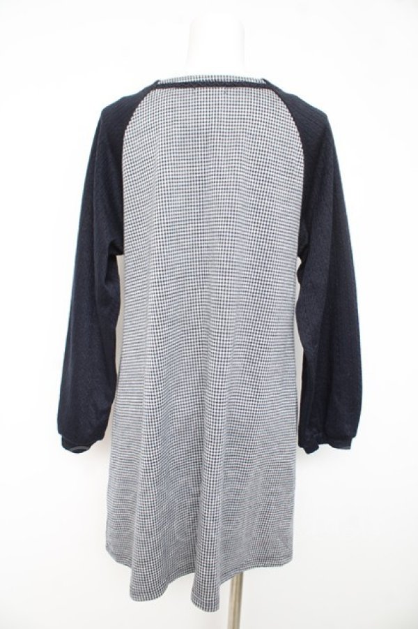 画像2: axes femme / レースアップカットチュニック F 紺 Y-26-02-11-077-AX-OP-SZ-ZY (2)