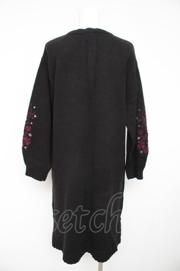 画像2: axes femme / 袖刺繍チャイナ釦ニットワンピース M 黒 Y-26-02-11-079-AX-OP-SZ-ZY (2)