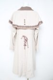 画像2: axes femme POETIQUE / ケープ付クラシックコート M ベージュ Y-26-02-11-090-AX-OP-SZ-ZY (2)