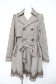画像1: axes femme / 裾刺繍トレンチ風コート  ブラウン Y-26-02-11-107-AX-CO-SZ-ZY (1)