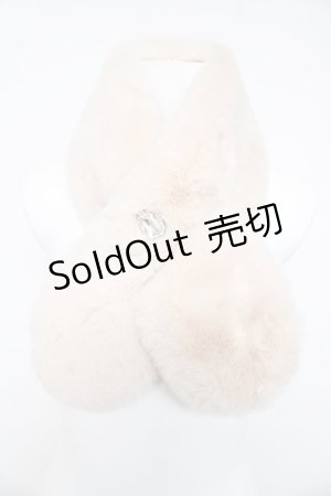 画像: axes femme / ブローチ付きファーティペット  生成り Y-26-02-11-003-AX-ZA-SZ-ZT0213G