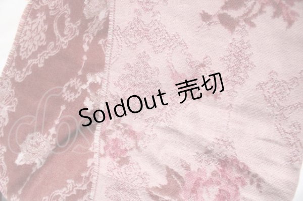 画像2: axes femme / バラ×オーナメント柄ストール  ピンク Y-26-02-11-004-AX-ZA-SZ-ZT610 (2)