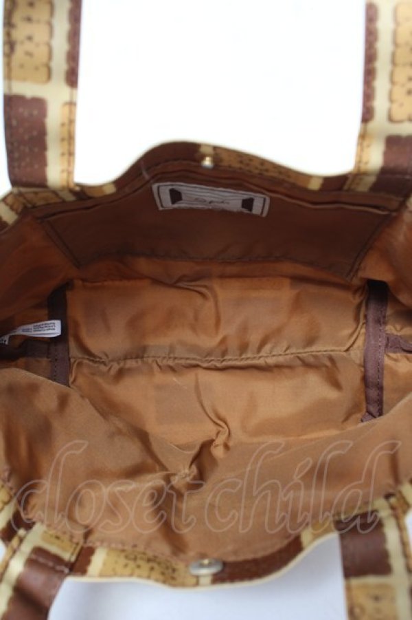 画像3: Q-pot. / ビスケット ランチトートバッグ  ベージュ Y-26-02-13-063-QP-BG-SZ-ZY (3)