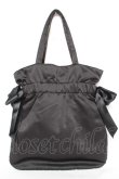 画像2: Maison de FLEUR / ダブルリボンギャザートートバッグ F ブラック Y-26-02-13-067-LO-BG-SZ-ZY (2)
