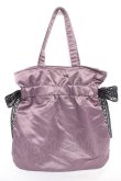 画像2: Maison de FLEUR / Jack&Sally/ダブルリボンギャザートート F パープル Y-26-02-13-068-LO-BG-SZ-ZY (2)
