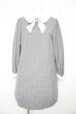 画像1: axes femme POETIQUE / レース襟ワンピース M グレー Y-26-02-13-117-AX-OP-SZ-ZY (1)