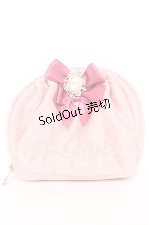 画像1: Maison de FLEUR / ロココラウンドタックポーチ F ダークピンク Y-26-02-13-023-LO-ZA-SZ-ZY (1)