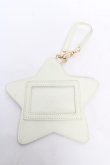 画像2: Maison de FLEUR / Little Twin Stars お星さまパスケース F イエロー Y-26-02-13-024-LO-ZA-SZ-ZY (2)