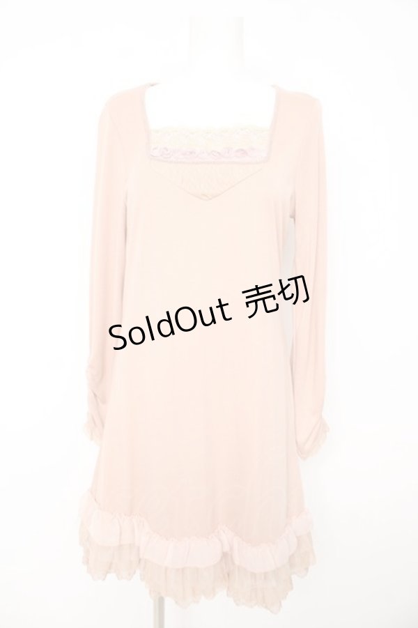 画像1: axes femme / 立体シフォン薔薇ロングインナーカットソー  ピンク Y-26-02-15-083-AX-TO-IG-ZY (1)