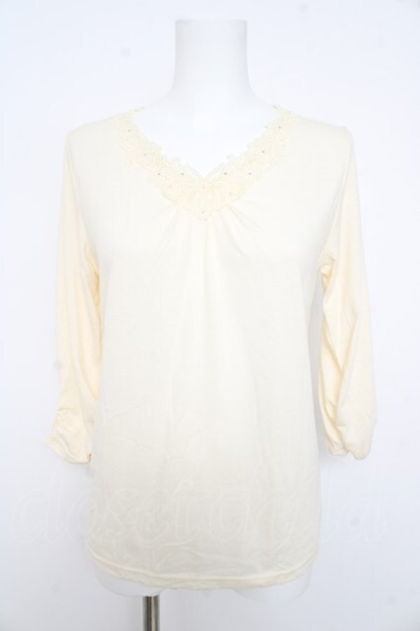 画像1: axes femme / Vネックレーストップス M アイボリー Y-26-02-15-009-AX-TO-IG-ZY (1)