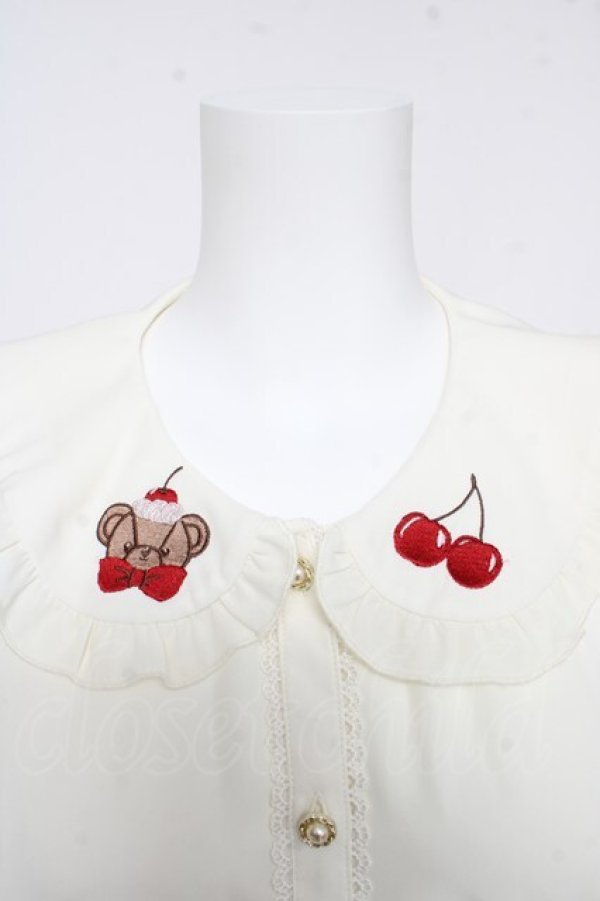 画像3: axes femme kawaii / クマパフェ刺繍ブラウス M 生成り Y-26-02-15-104-AX-BL-SZ-ZY (3)