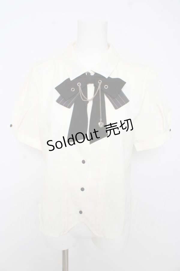 画像1: axes femme / ハトメ×チェーン付リボンブラウス F 生成り Y-26-02-15-107-AX-BL-SZ-ZY (1)