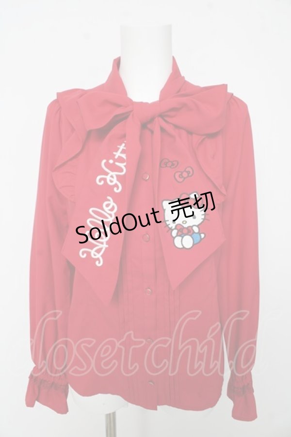 画像1: axes femme / ハローキティ刺繍ブラウス F 赤 Y-26-02-15-109-AX-BL-SZ-ZY (1)