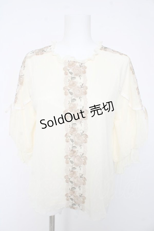 画像1: axes femme / 花レースボリュームパフ袖プルオーバー M 生成り Y-26-02-15-135-AX-TO-SZ-ZY (1)