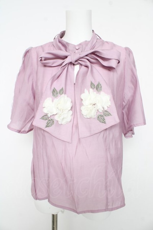 画像1: axes femme / 紫陽花装飾リボンブラウスプルオーバー F ラベンダー Y-26-02-15-147-AX-TO-SZ-ZY (1)