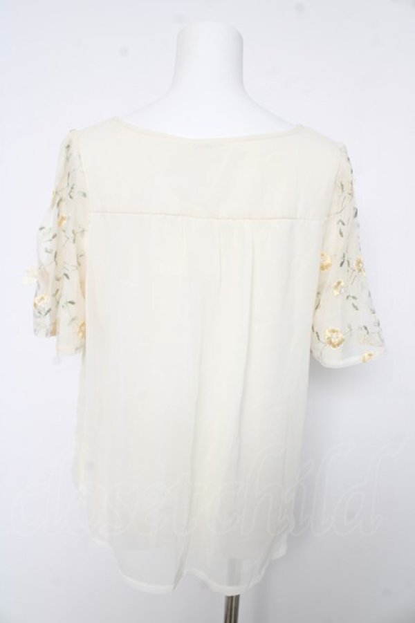 画像2: axes femme / 袖刺繍フレアプルオーバー M 生成り Y-26-02-15-150-AX-TO-SZ-ZY (2)