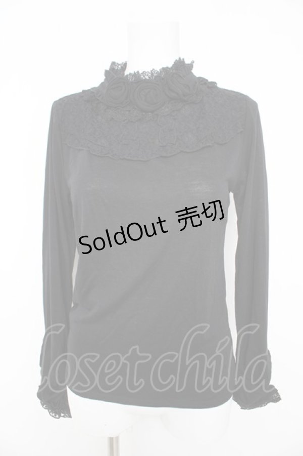 画像1: axes femme / 薔薇コサージュ付きタートル M クロ Y-26-02-15-046-AX-TO-IG-ZY (1)