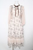 画像1: axes femme / フラワープリントレースワンピース M 淡ピンク Y-26-02-17-131-AX-OP-SZ-ZY (1)