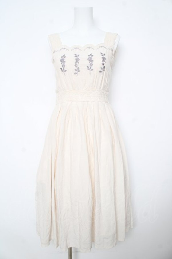 画像1: an another angelus / フロントローズ刺繍ジャンパースカート F アイボリー Y-26-02-17-177-CA-OP-SZ-ZY (1)