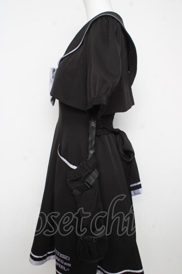 画像4: Amavel / CYBER CATS セーラーワンピース F ブラック Y-26-02-17-200-CA-OP-SZ-ZY (4)