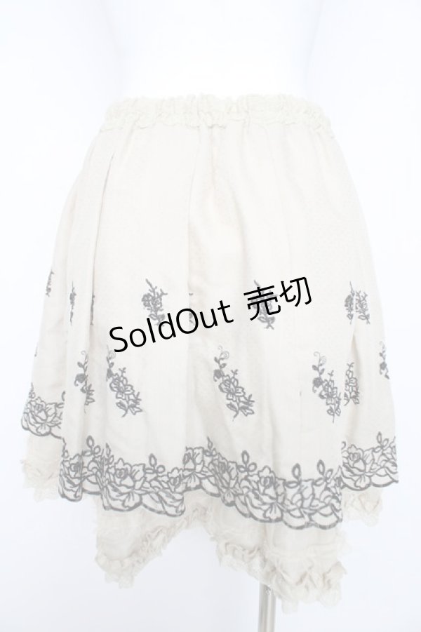 画像2: axes femme / バラ刺繍入りスカート M 生成り Y-26-02-17-246-AX-SK-SZ-ZY (2)