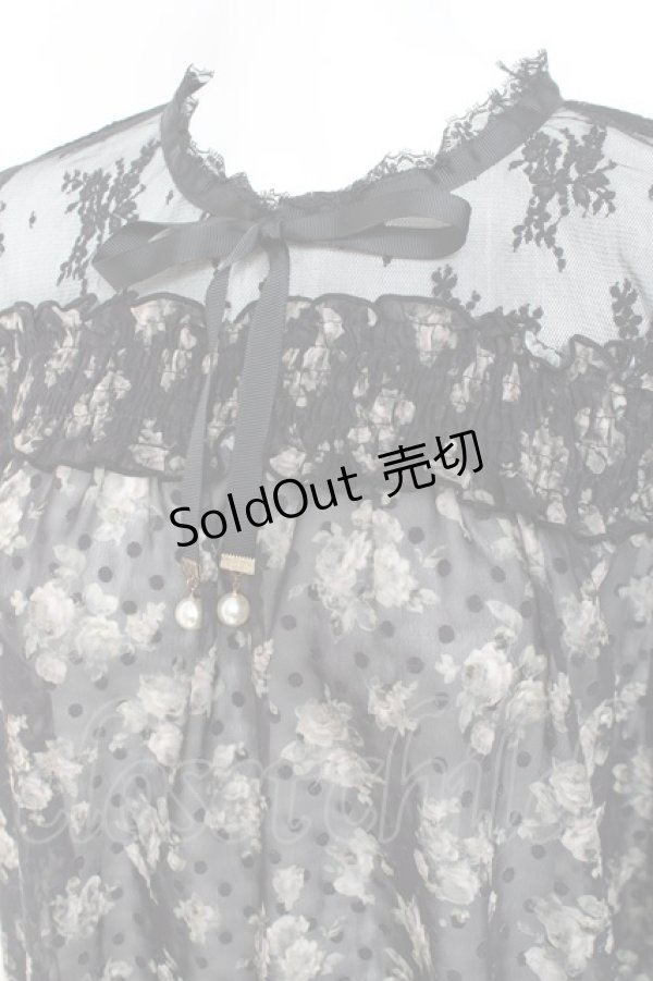 画像3: axes femme / 肩レースバラシフォンブラウス  黒 Y-26-02-19-024-AX-BL-SZ-ZS (3)