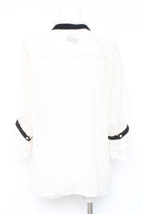 画像2: axes femme POETIQUE / ラメドット楊柳ブラウス  生成り Y-26-02-19-031-AX-BL-SZ-ZY (2)