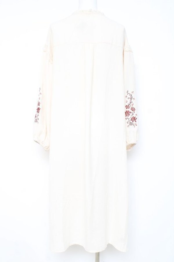 画像2: axes femme / チャイナ釦ロングシャツワンピース M 生成り Y-26-02-19-104-AX-OP-SZ-ZY (2)