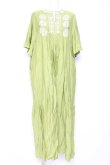 画像1: axes femme / 刺繍スキッパーマキシワンピース  イエローグリーン Y-26-02-19-126-AX-BL-SZ-ZY (1)