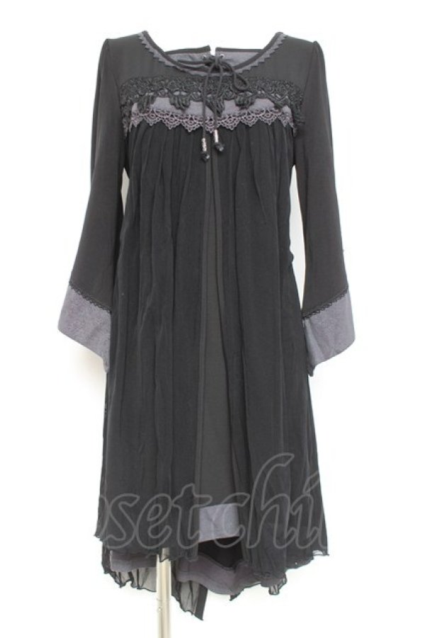 画像1: Rozen Kavalier / レイヤード風切替ワンピース  黒 Y-26-02-19-159-OO-OP-SZ-ZY (1)