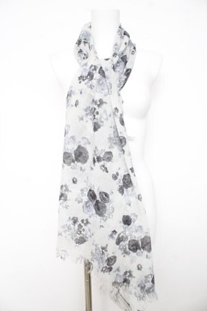 画像: axes femme / ぼかし花シュシュ付ストール F グレー Y-26-02-21-002-AX-ZA-SZ-ZY