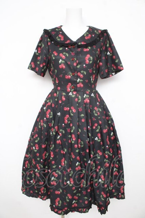 画像1: axes femme / チェリーローズ柄セーラーワンピース  黒 Y-26-02-21-119-AX-OP-SZ-ZY (1)