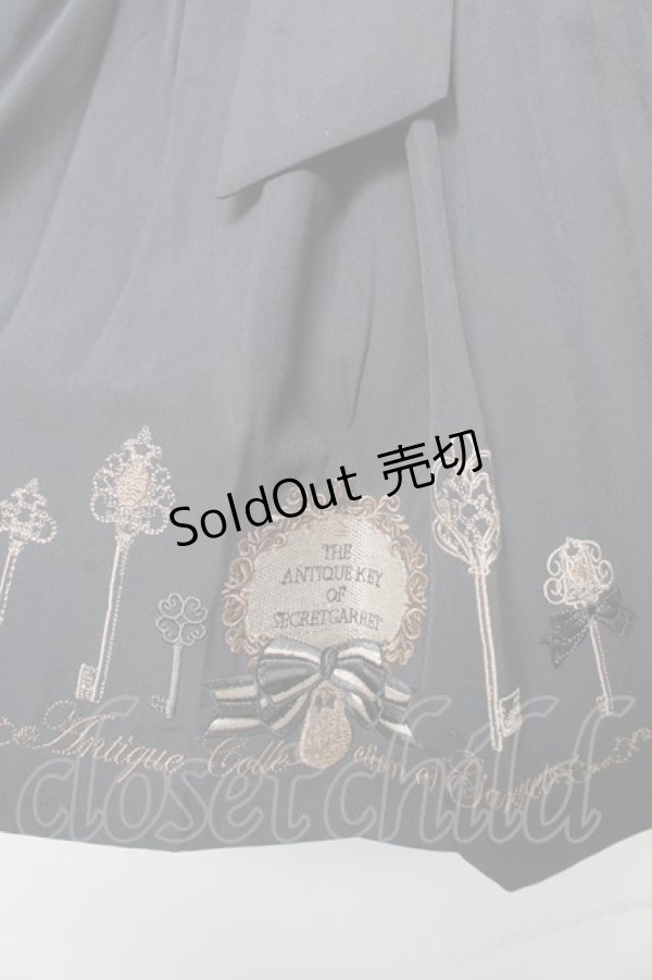 画像3: Amavel / ひみつの屋根裏への鍵ワンピース F グレー Y-26-02-21-147-CA-OP-SZ-ZI (3)