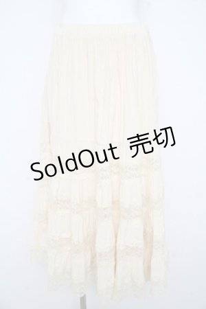画像: an another angelus / レース切替ティアードロングスカート F アイボリー Y-26-02-21-176-CA-SK-SZ-ZY