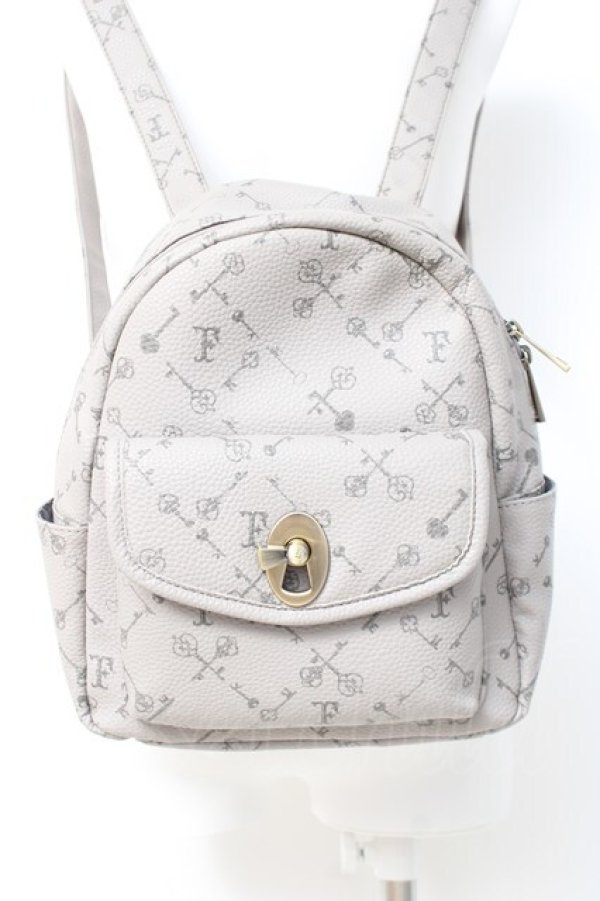 画像2: Fi.n.t / キーモチーフリュック  グレー Y-26-02-23-036-CA-BG-SZ-ZY (2)