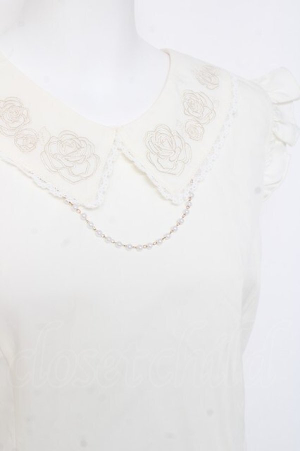 画像3: axes femme / パール付薔薇刺繍ノースリブラウス F 生成り Y-26-02-23-053-AX-BL-SZ-ZY (3)