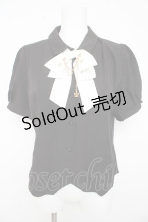 画像: axes femme / ハトメ×チェーン付リボンブラウス  黒 Y-26-02-23-110-AX-BL-SZ-ZY