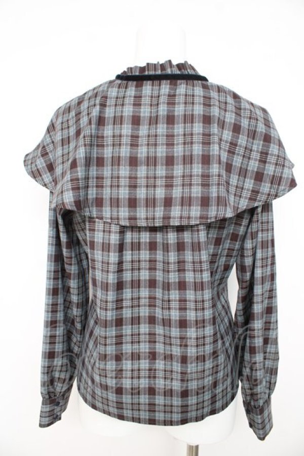 画像2: Fi.n.t / ケープ付きチェックブラウス  ブルー Y-26-02-23-124-CA-BL-SZ-ZY (2)