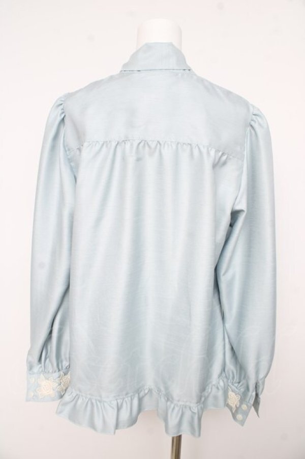 画像2: Enchantlic Enchantilly / ノーブルリボンタイブラウス  クリーミーブルー Y-26-02-23-128-LO-BL-SZ-ZY (2)