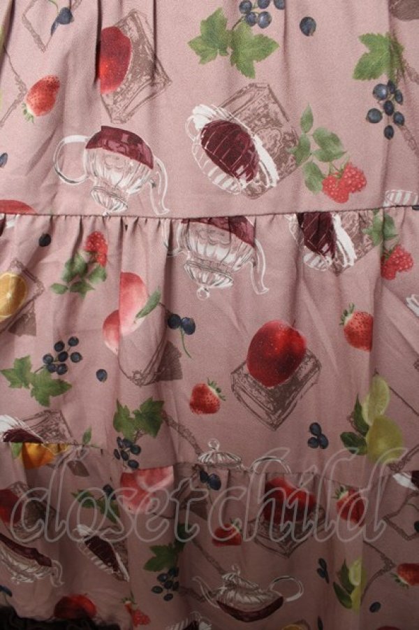 画像3: axes femme / フルーツティ柄ティアードワンピース  ベージュ Y-26-02-23-169-AX-OP-SZ-ZY (3)